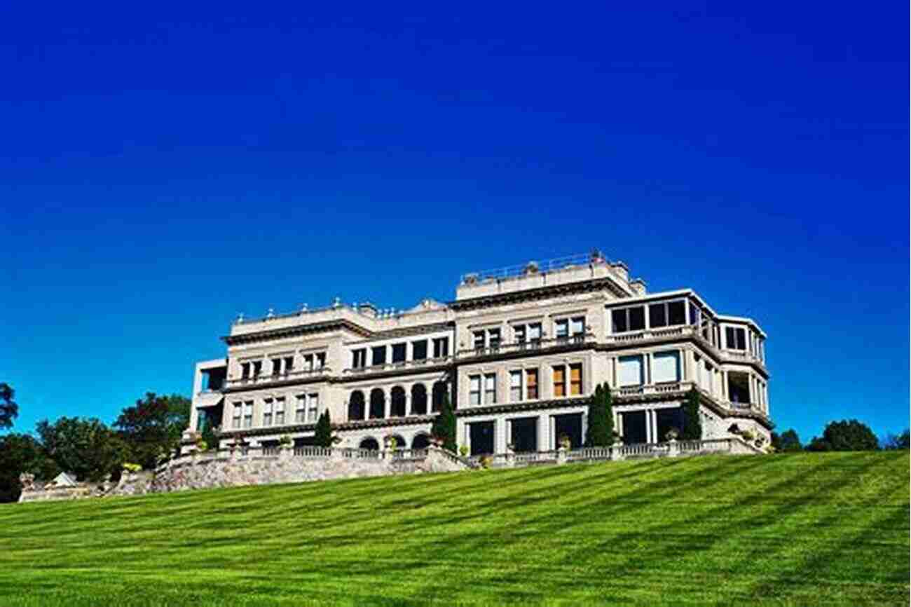 A Stately Historic Mansion Overlooking Geneva Lake Geneva Lake (Images Of America)