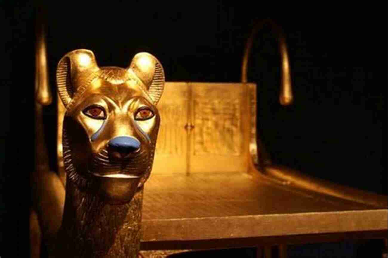 Artifacts From The Little Lion Treasure Chest Alexander Hamilton #2: Little Lion (The Treasure Chest)