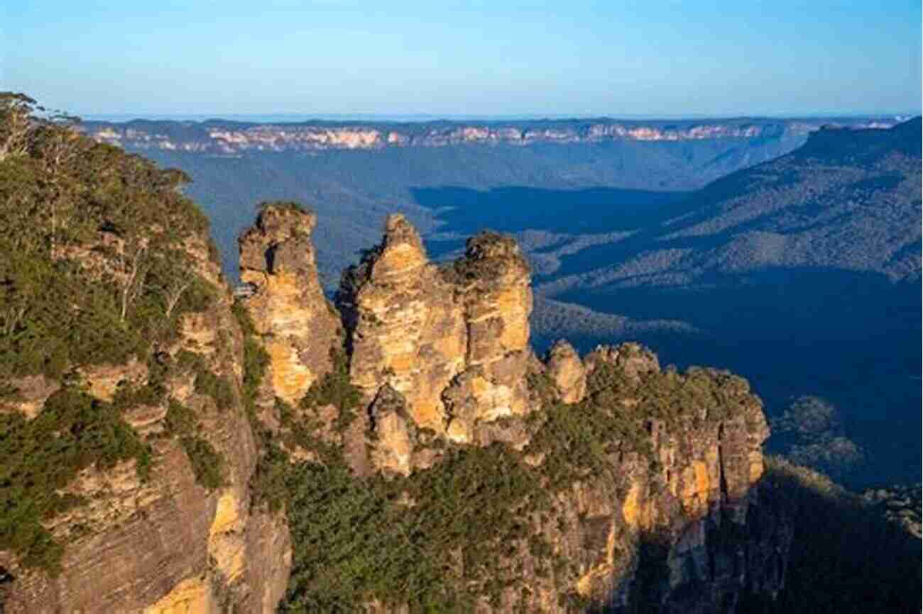 Blue Mountains A UNESCO World Heritage Site Featuring Breathtaking Valleys, Towering Waterfalls, And Dramatic Rock Formations Sydney Travel Guide: With 100 Landscape Photos