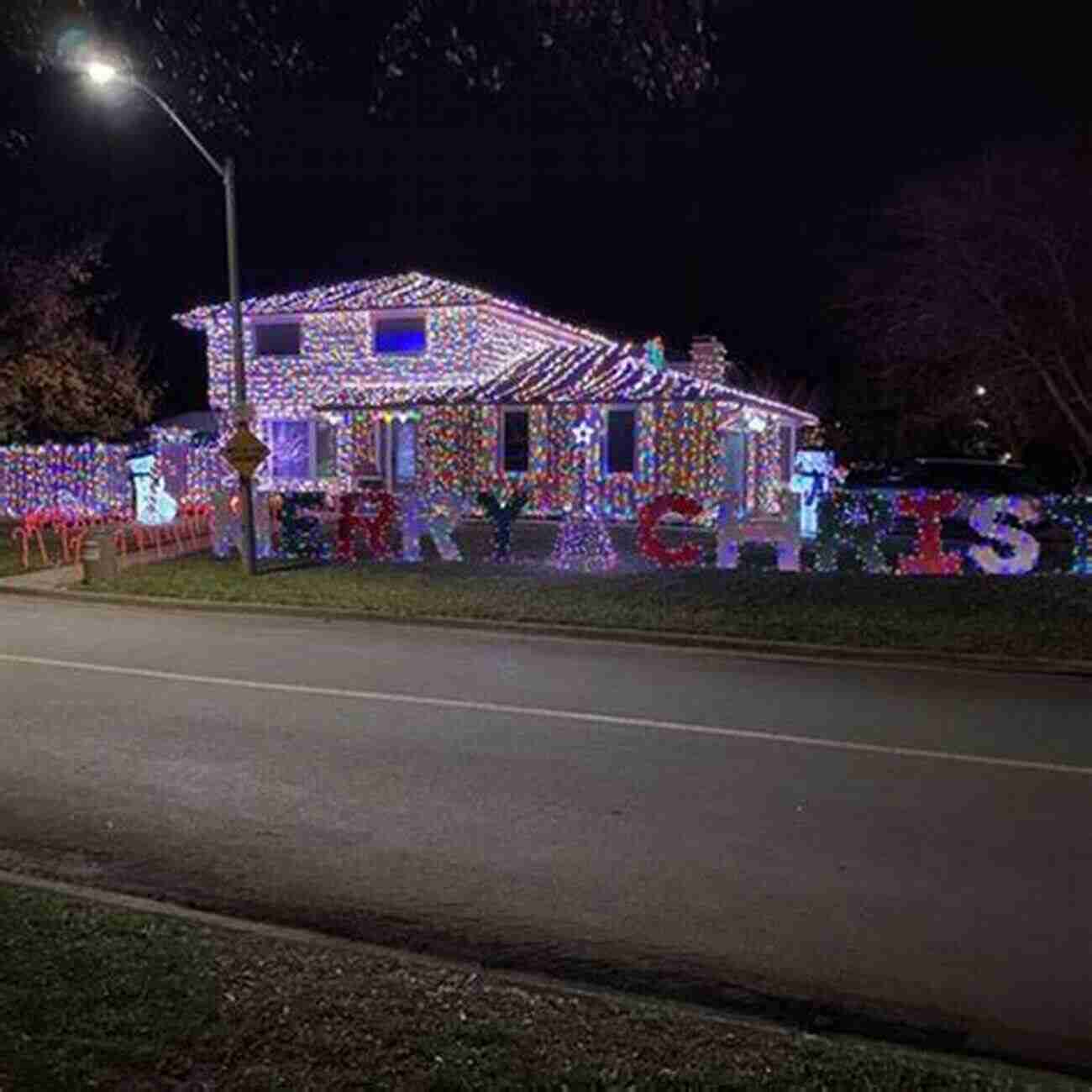 Festively Decorated Streets During The Winter Festival Of Lights, St Catharines, Ontario St Catharines Ontario 2 In Colour Photos: Saving Our History One Photo At A Time (Cruising Ontario 190)