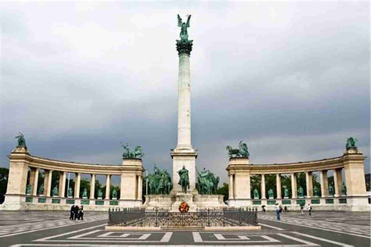 Heroes' Square In Budapest, Hungary Top Ten Sights: Budapest Carlo R