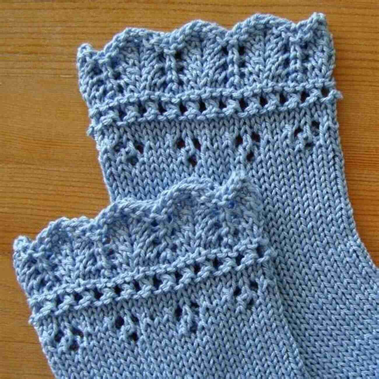 Lace Fingerless Mittens Knitting For Baby: 30 Heirloom Projects With Complete How To Knit Instructions