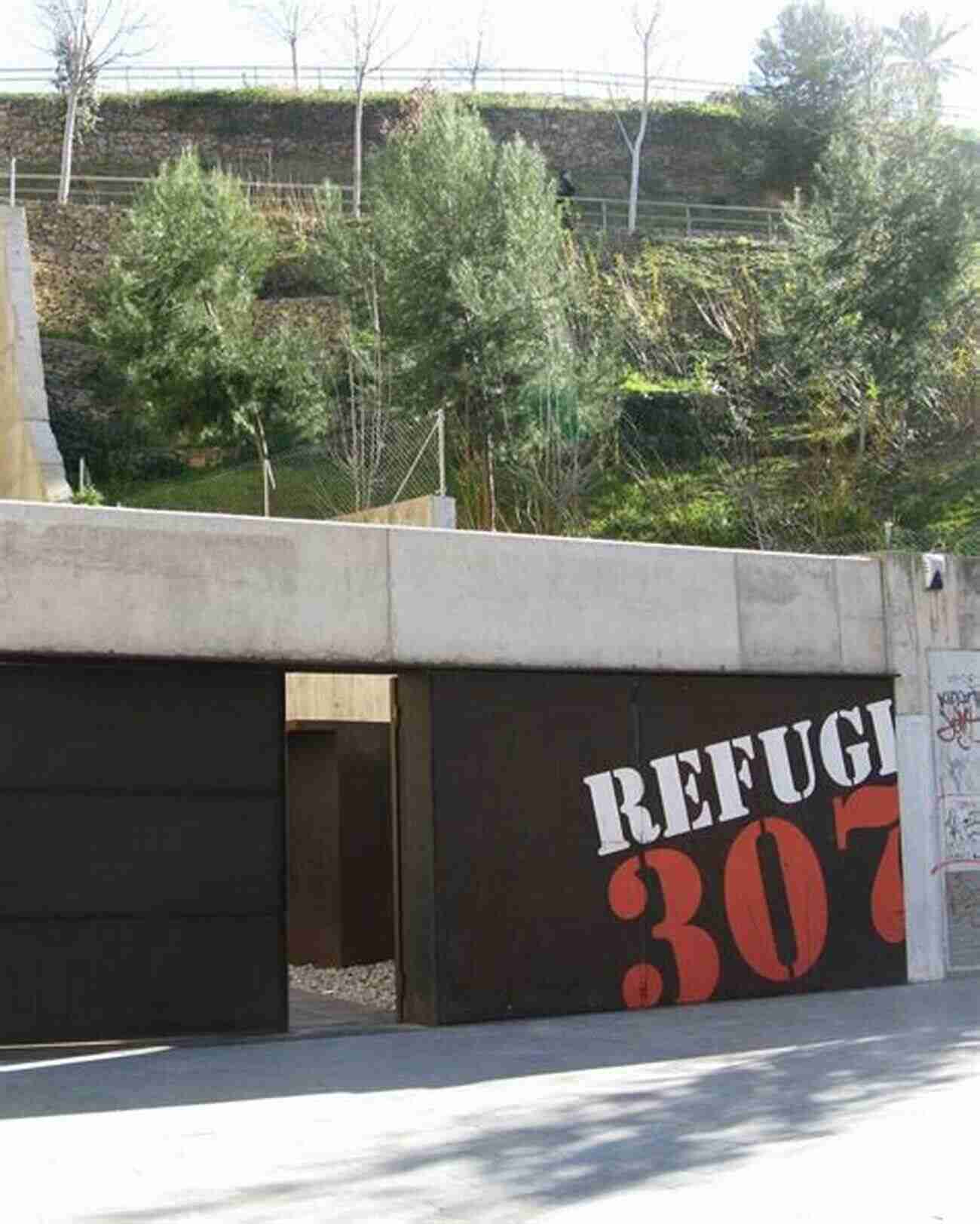 Refugi 307 Forgotten Places Barcelona Forgotten Places: Barcelona And The Spanish Civil War