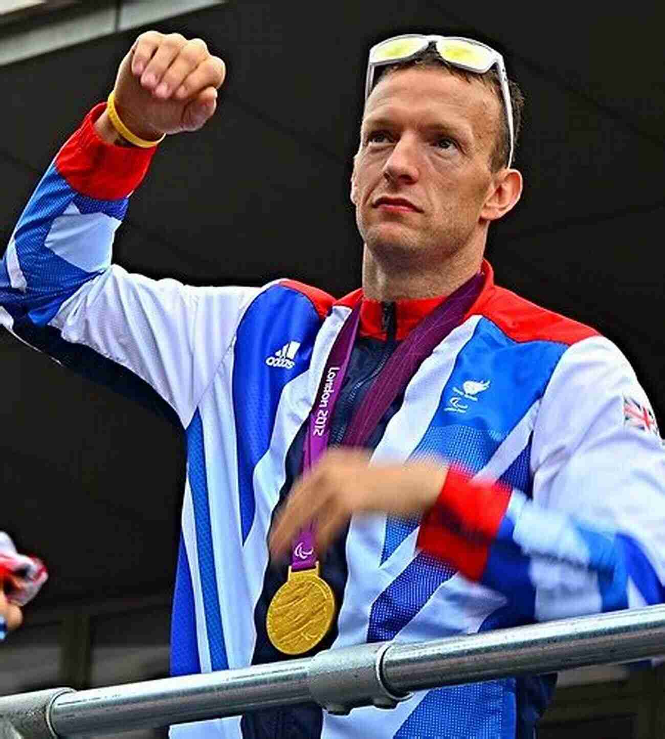 Richard Whitehead With Paralympic Gold Medal The Shortcut To Greatness Richard Whitehead