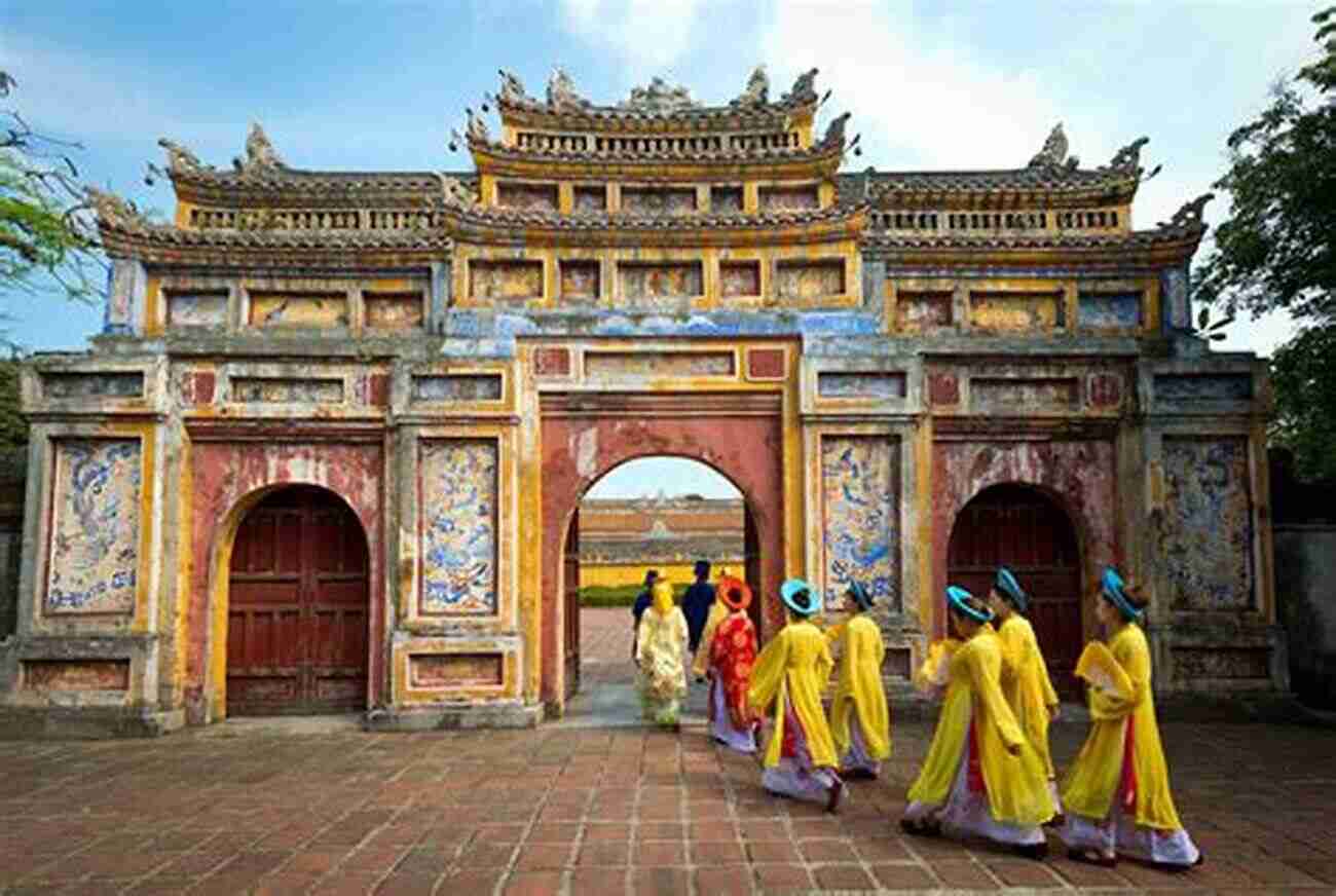 The Imperial City A Glimpse Into Vietnam's Royal Past Exploring The Sacred In Vietnam 2007