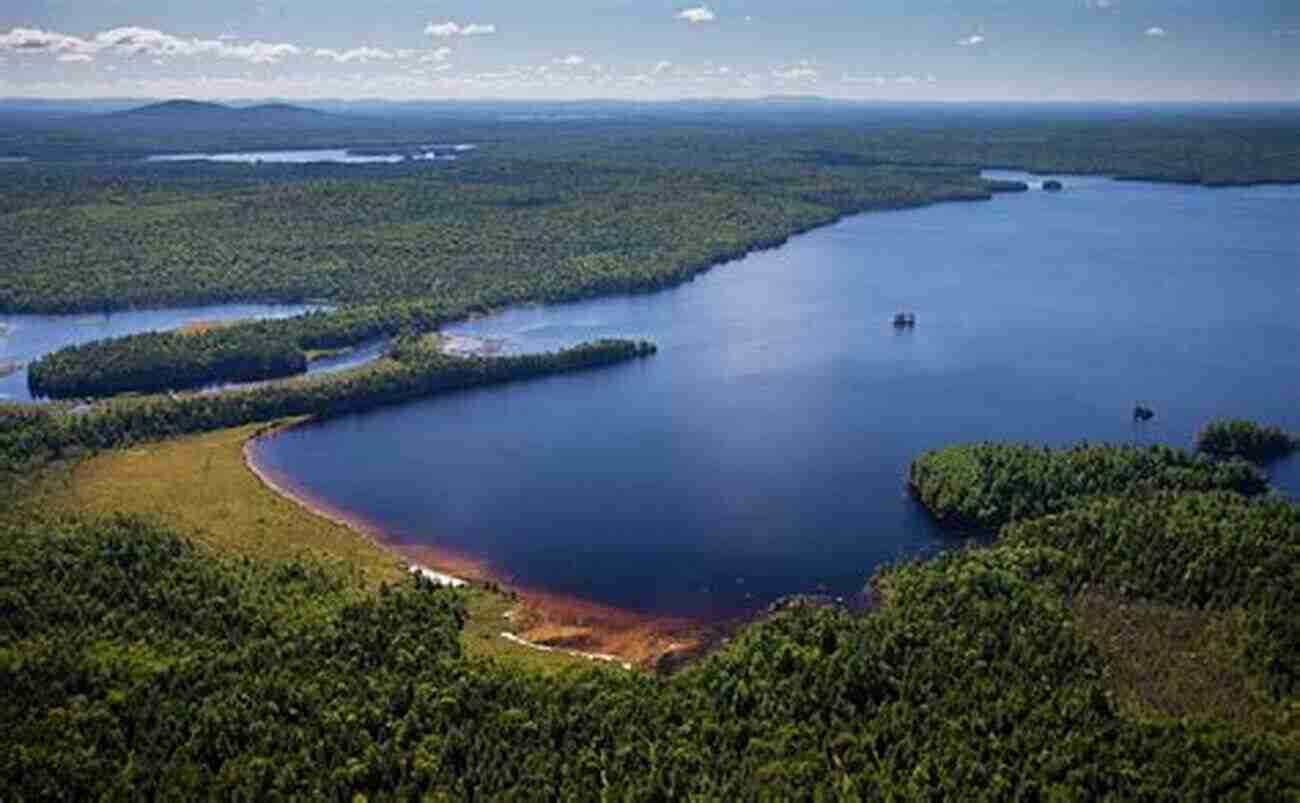 The Maine Woods Tranquil Lakes And Lush Forests The Maine Woods (The Literary Naturalist Series)