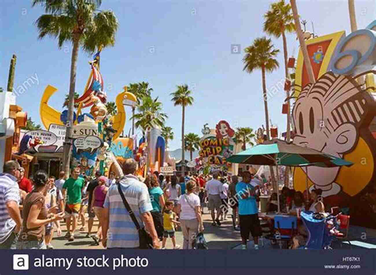 Family Visiting Theme Park In Orlando Days Out Around Orlando (Days Out In Florida 2)